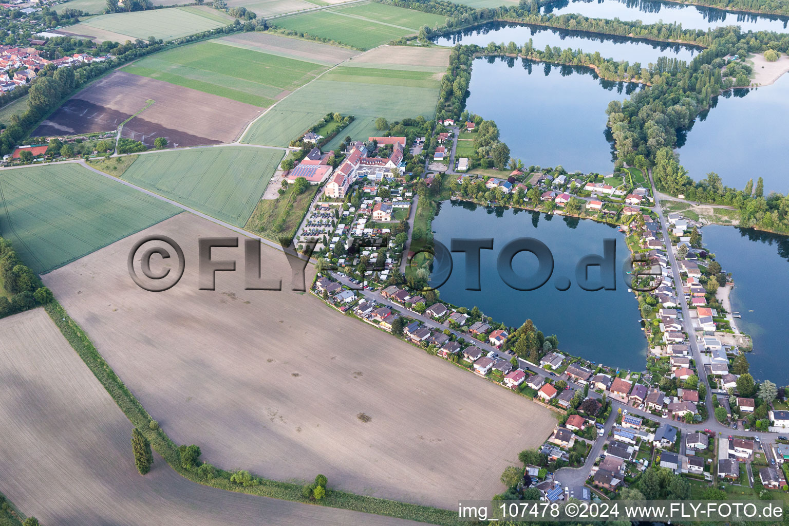 Vue aérienne de Binshof à Speyer dans le département Rhénanie-Palatinat, Allemagne