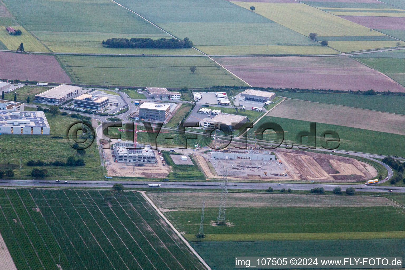 Vue aérienne de Zone commerciale N à Rülzheim dans le département Rhénanie-Palatinat, Allemagne