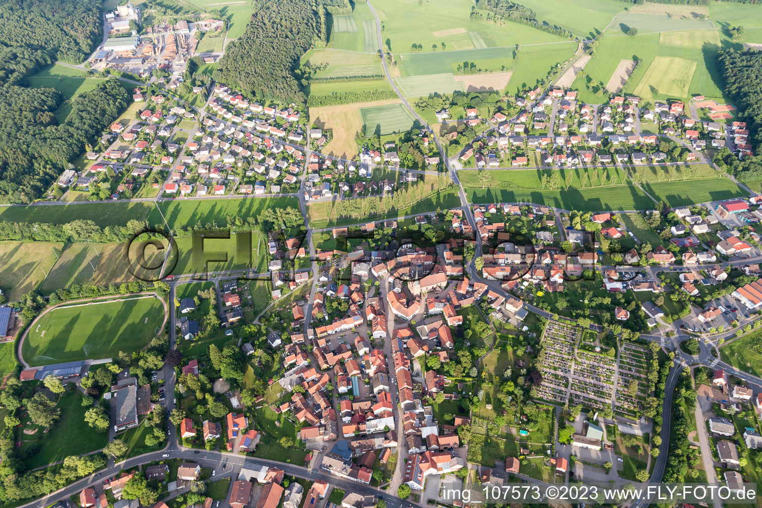 Photographie aérienne de Mudau dans le département Bade-Wurtemberg, Allemagne