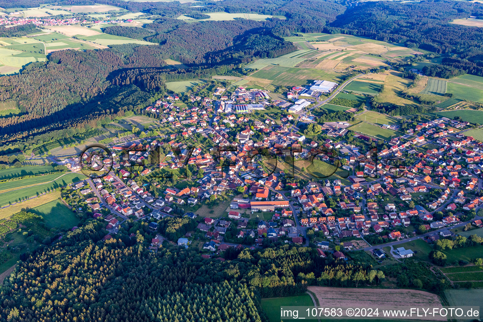 Vue aérienne de Limbach dans le département Bade-Wurtemberg, Allemagne