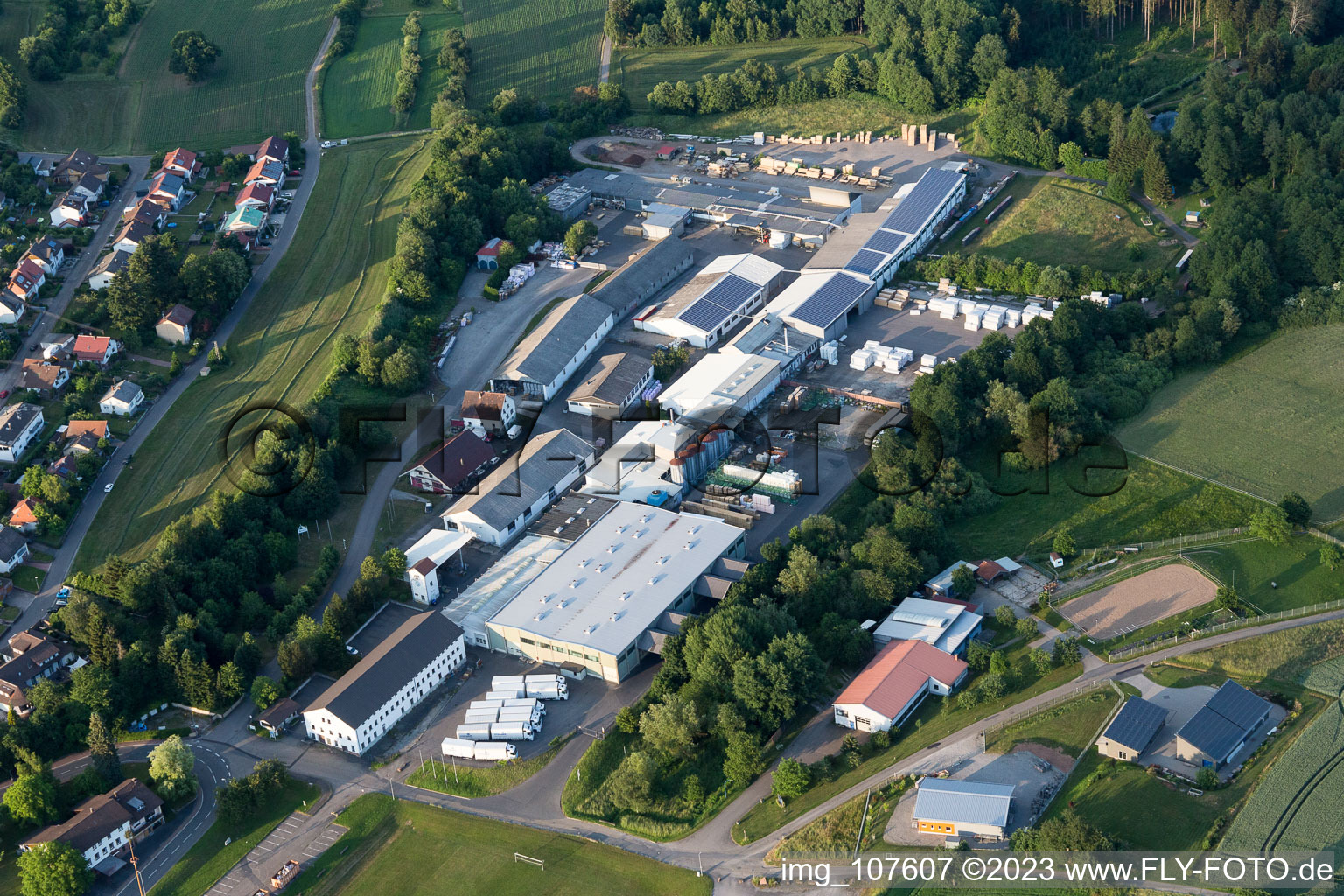 Vue aérienne de Storopack GmbH + Co. KG à Krumbach dans le département Bade-Wurtemberg, Allemagne