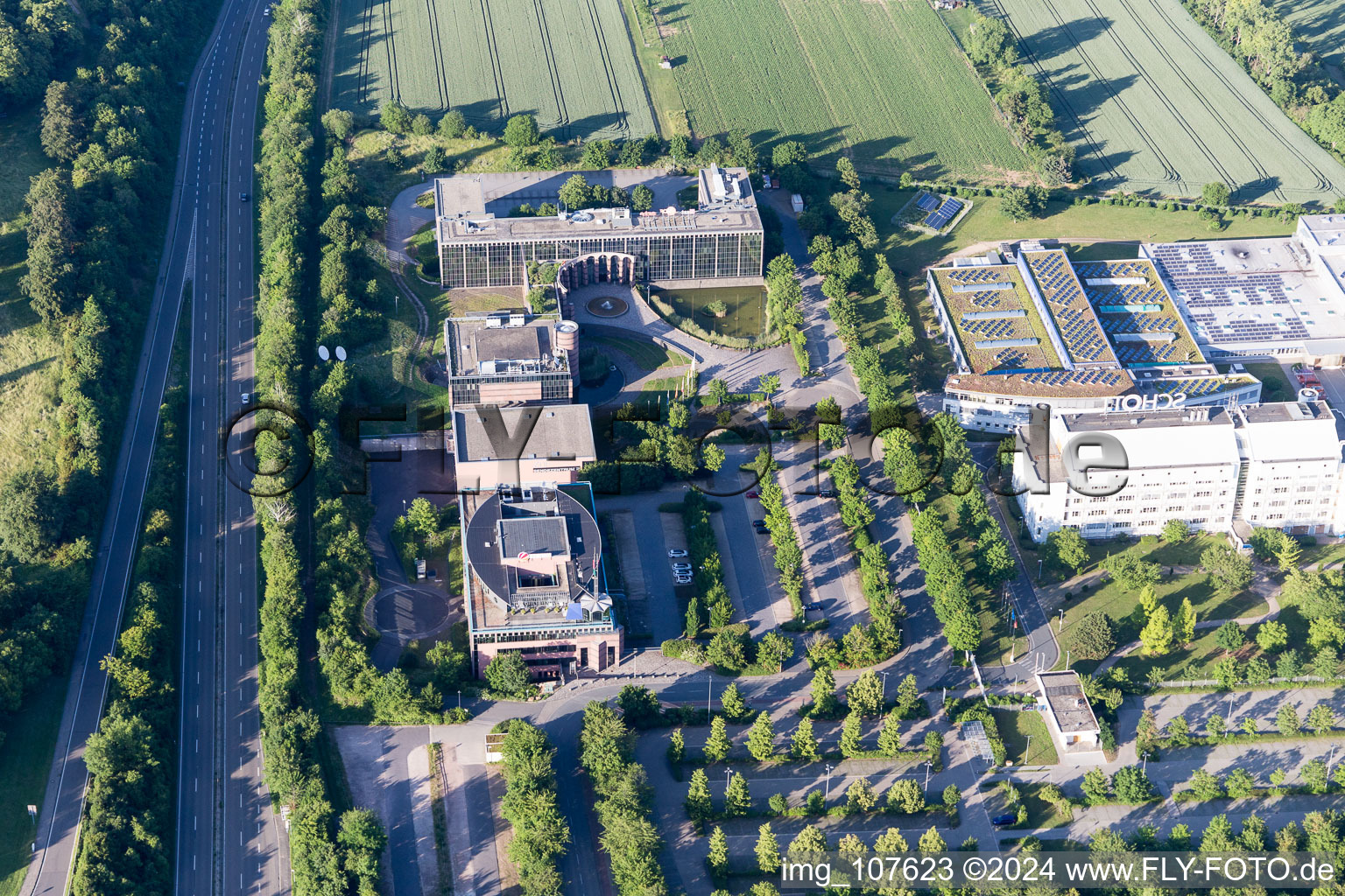 Vue aérienne de Quartier Marienborn in Mainz dans le département Rhénanie-Palatinat, Allemagne