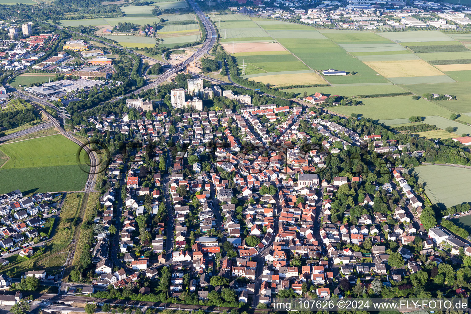 Quartier Marienborn in Mainz dans le département Rhénanie-Palatinat, Allemagne d'en haut