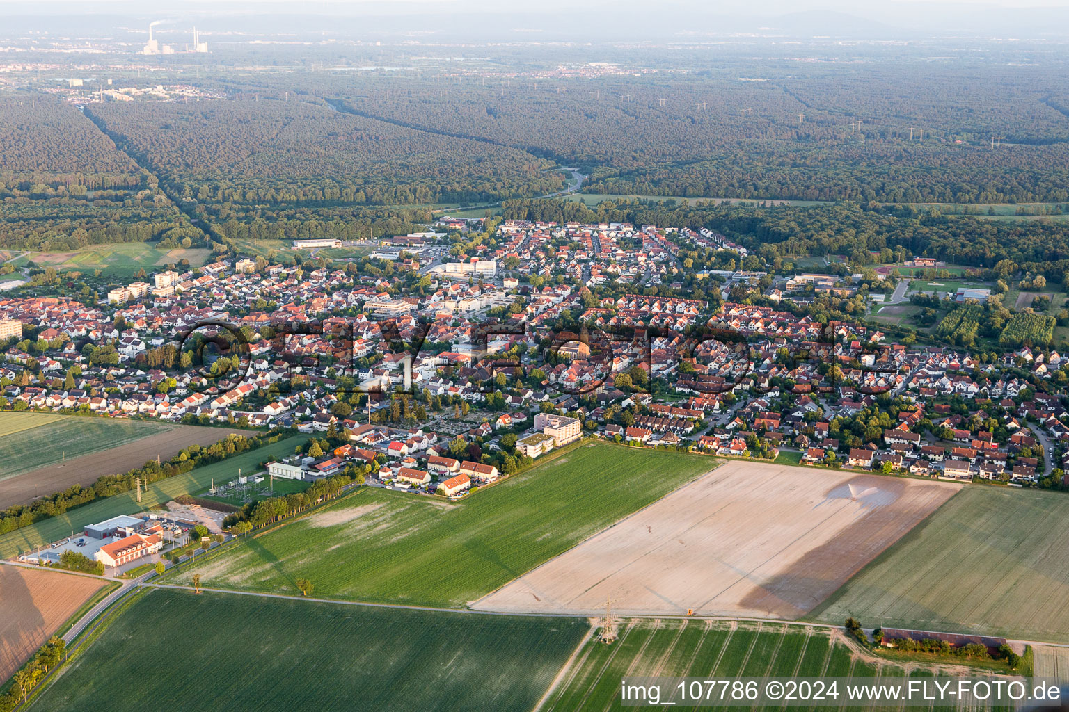 Kandel dans le département Rhénanie-Palatinat, Allemagne d'un drone