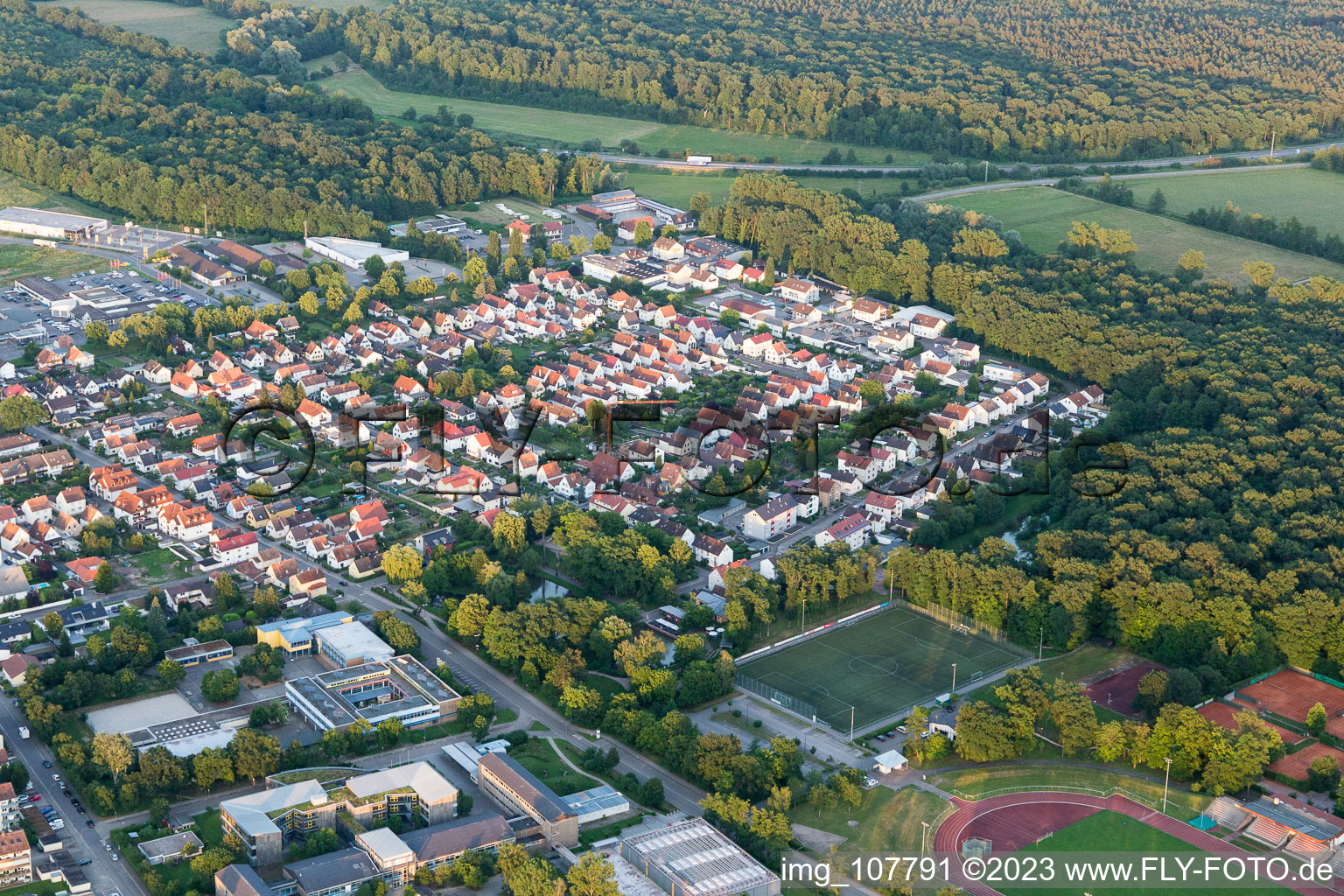 Enregistrement par drone de Règlement à Kandel dans le département Rhénanie-Palatinat, Allemagne
