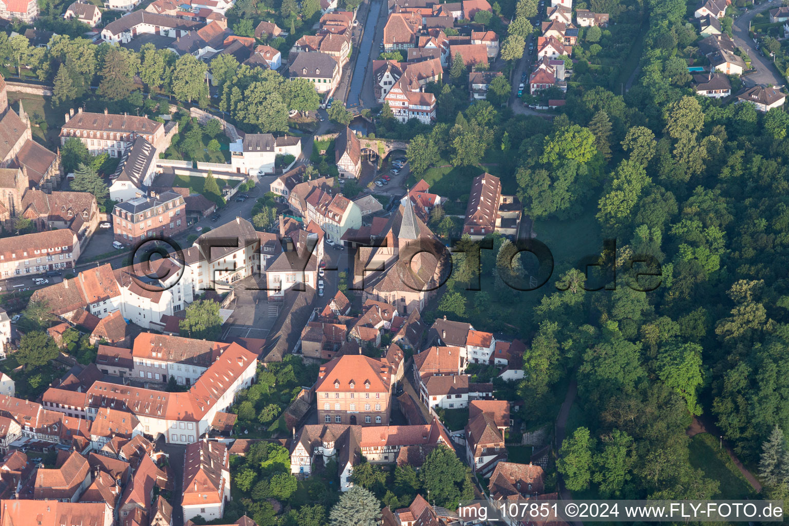 Vue oblique de Wissembourg dans le département Bas Rhin, France