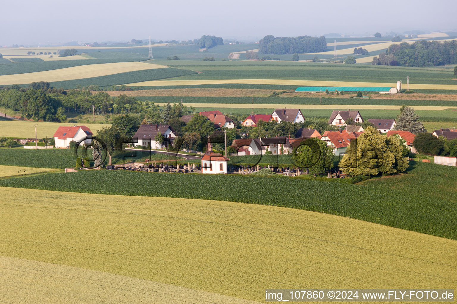 Enregistrement par drone de Salmbach dans le département Bas Rhin, France