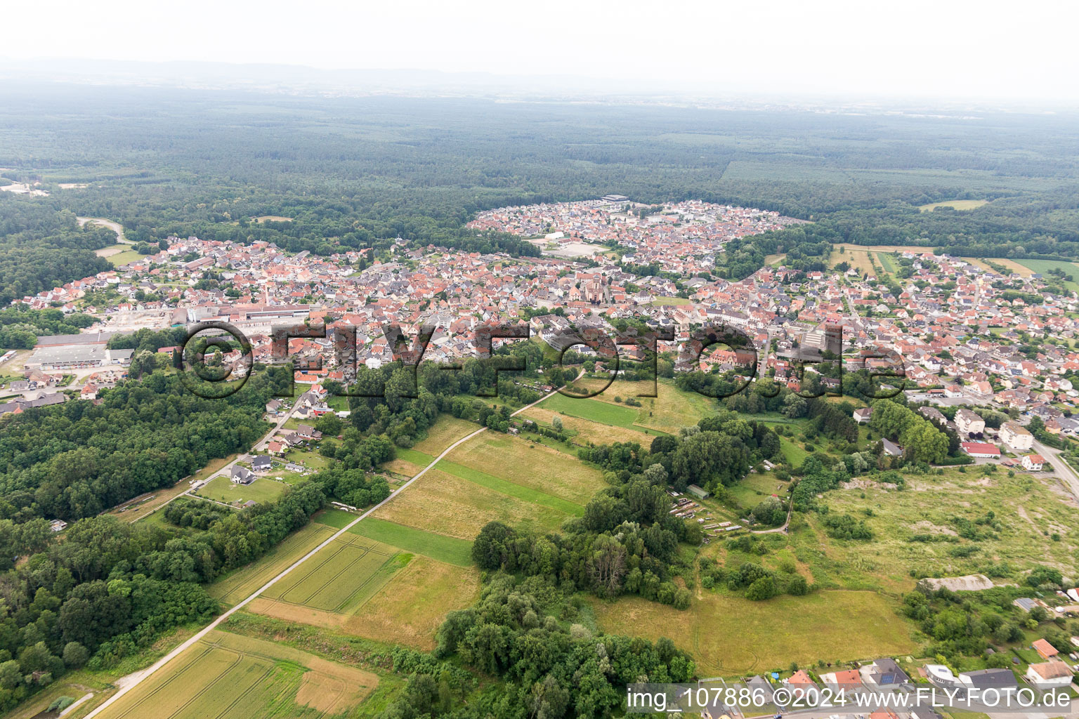 Vue oblique de Soufflenheim dans le département Bas Rhin, France