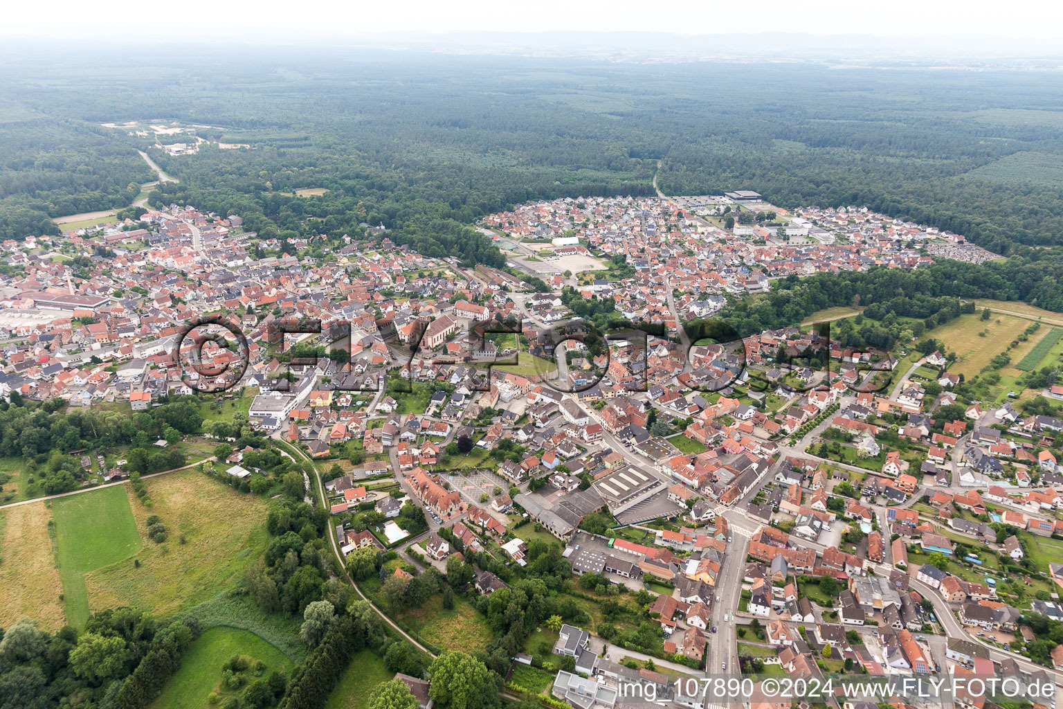 Soufflenheim dans le département Bas Rhin, France depuis l'avion