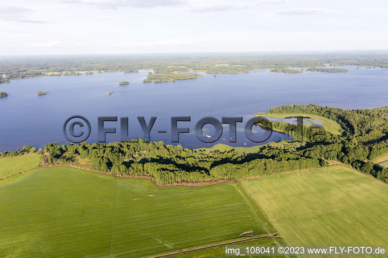 Vue aérienne de Skatelöv dans le département Kronoberg, Suède