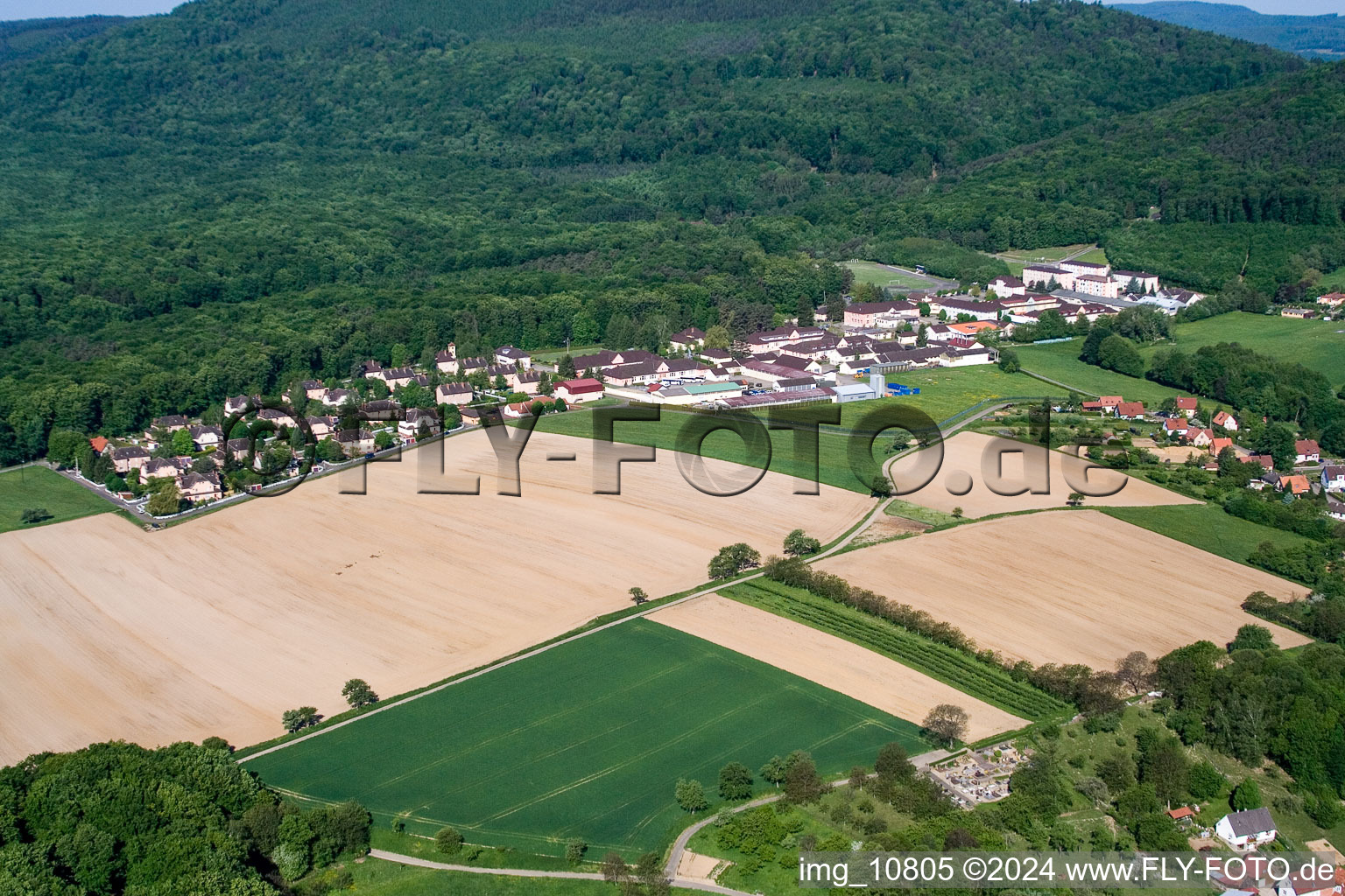 Photographie aérienne de Birlenbach à Drachenbronn-Birlenbach dans le département Bas Rhin, France