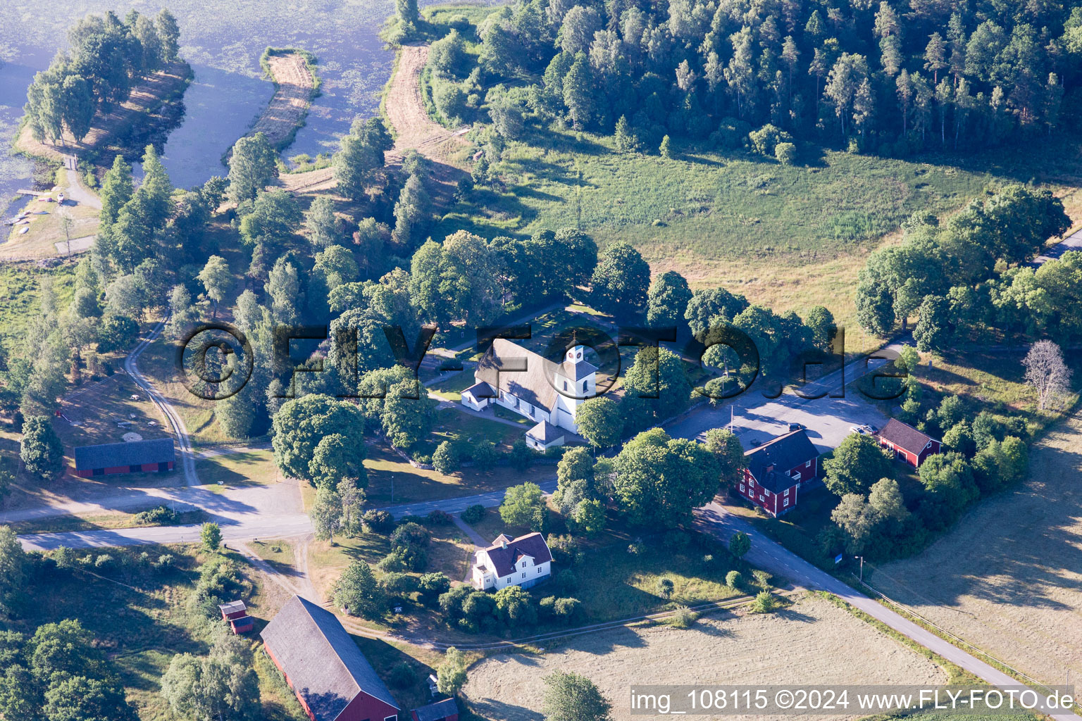 Vue aérienne de Blädinge dans le département Kronoberg, Suède