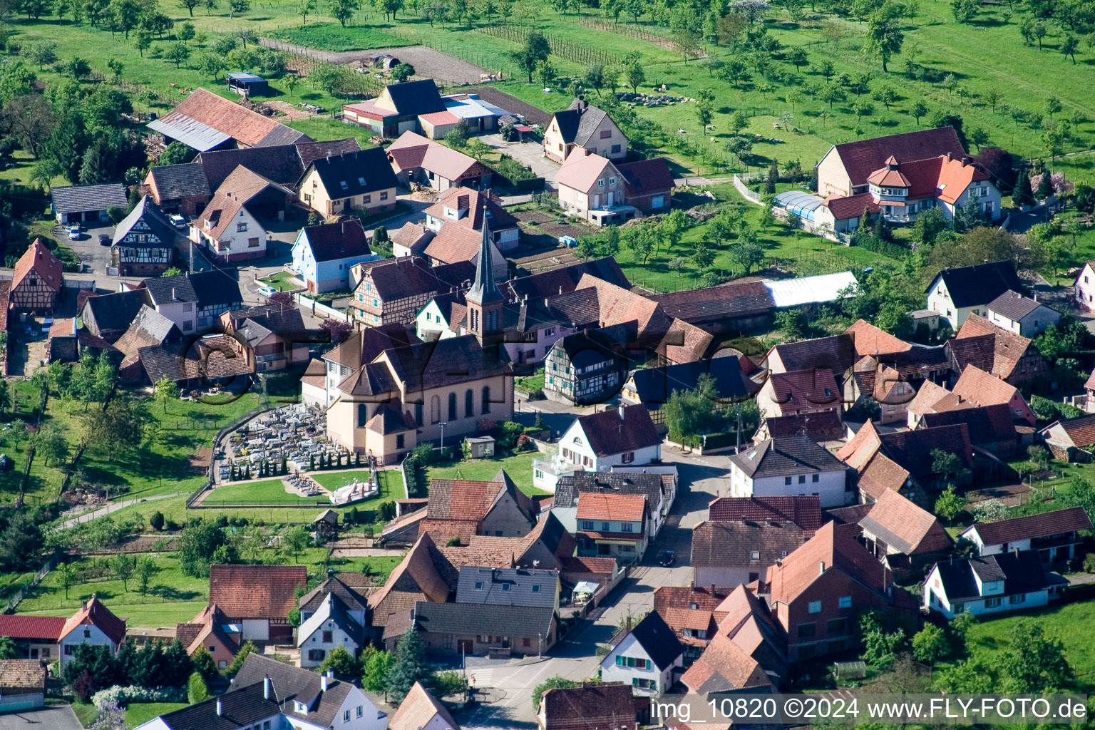 Photographie aérienne de Vue sur le village à Dieffenbach-lès-Wœrth dans le département Bas Rhin, France