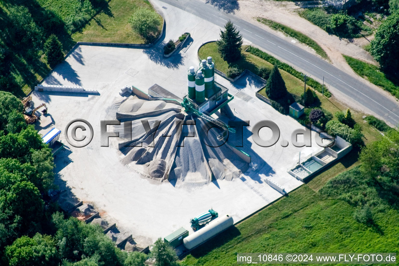 Gumbrechtshoffen dans le département Bas Rhin, France d'un drone