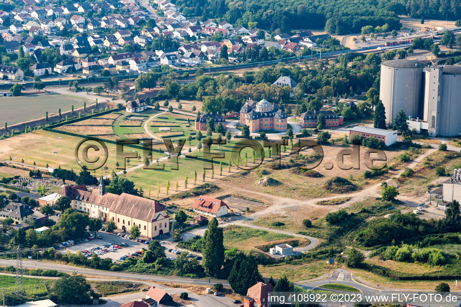 Vue aérienne de Ermitage à Waghäusel dans le département Bade-Wurtemberg, Allemagne