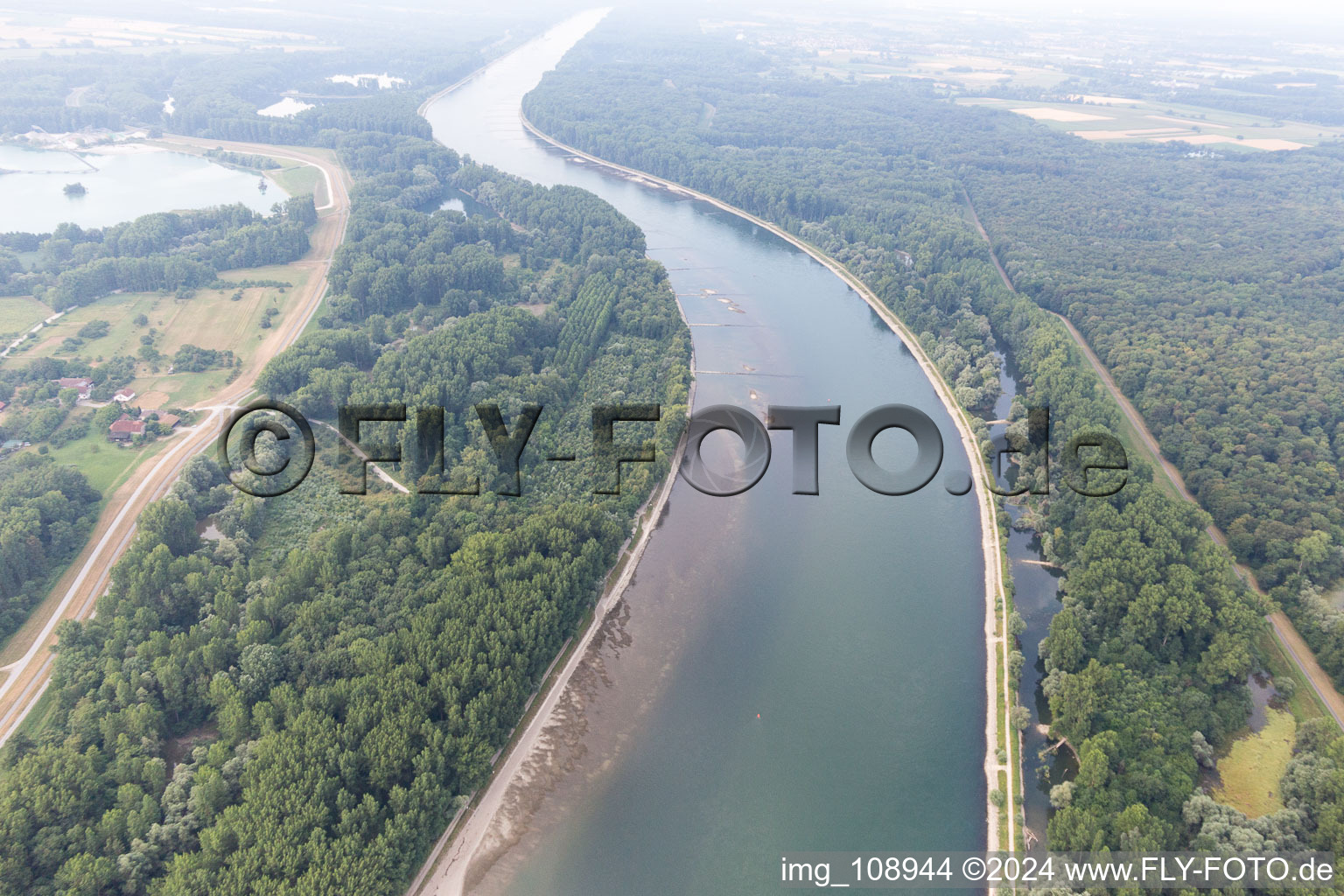 Vue d'oiseau de Germersheim dans le département Rhénanie-Palatinat, Allemagne