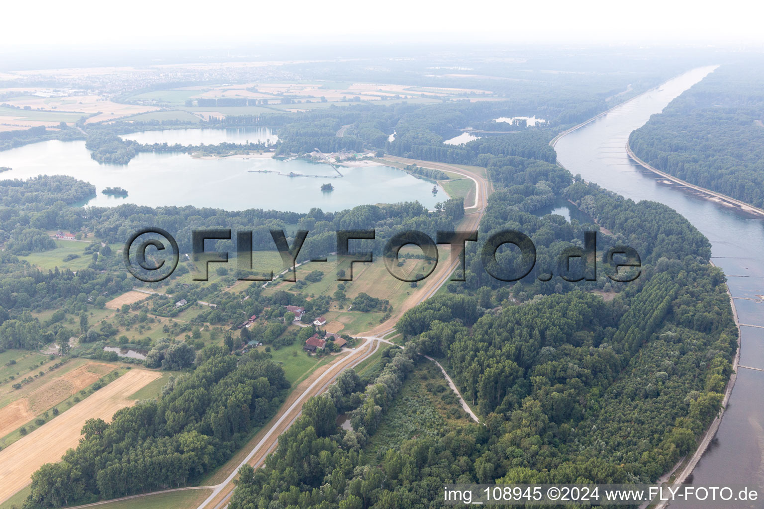 Germersheim dans le département Rhénanie-Palatinat, Allemagne vue du ciel