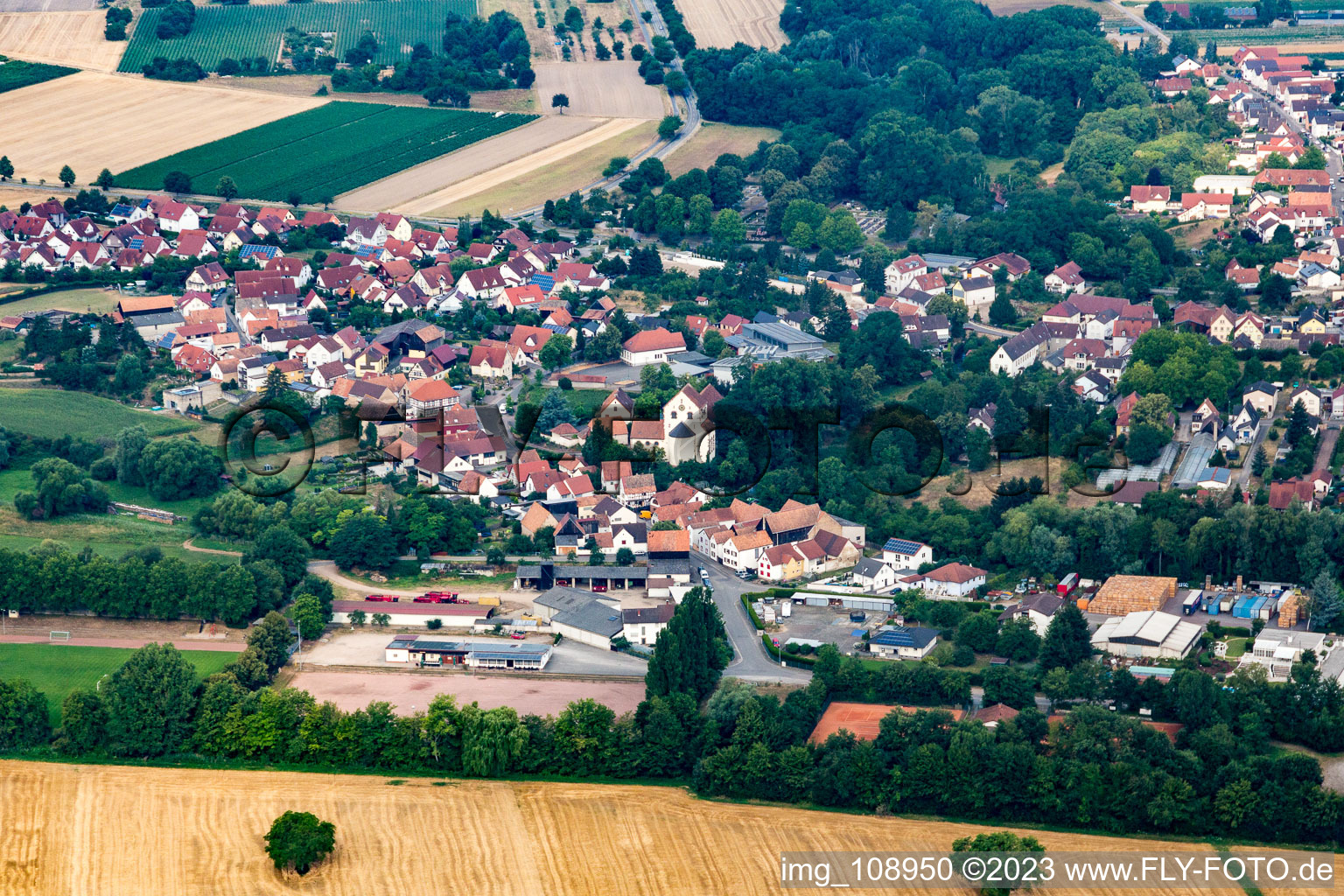 Photographie aérienne de Hördt dans le département Rhénanie-Palatinat, Allemagne