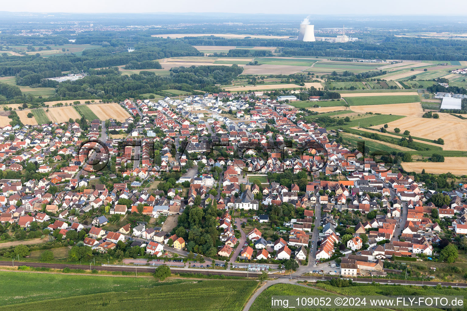 Quartier Heiligenstein in Römerberg dans le département Rhénanie-Palatinat, Allemagne depuis l'avion