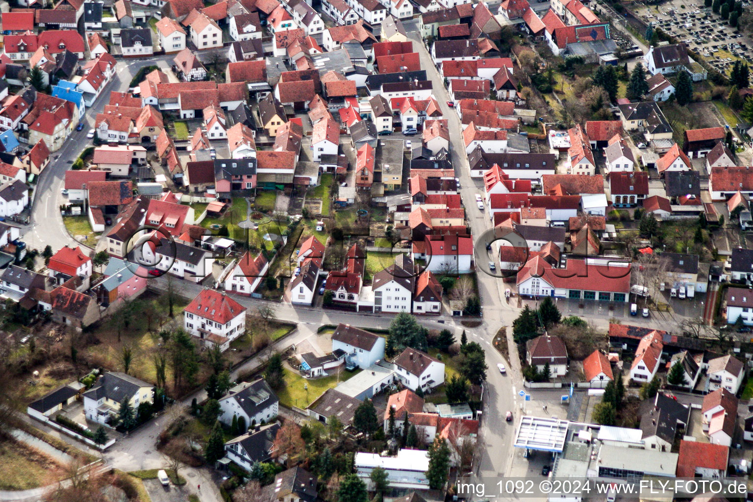 Vue aérienne de Friedensstr à Hagenbach dans le département Rhénanie-Palatinat, Allemagne