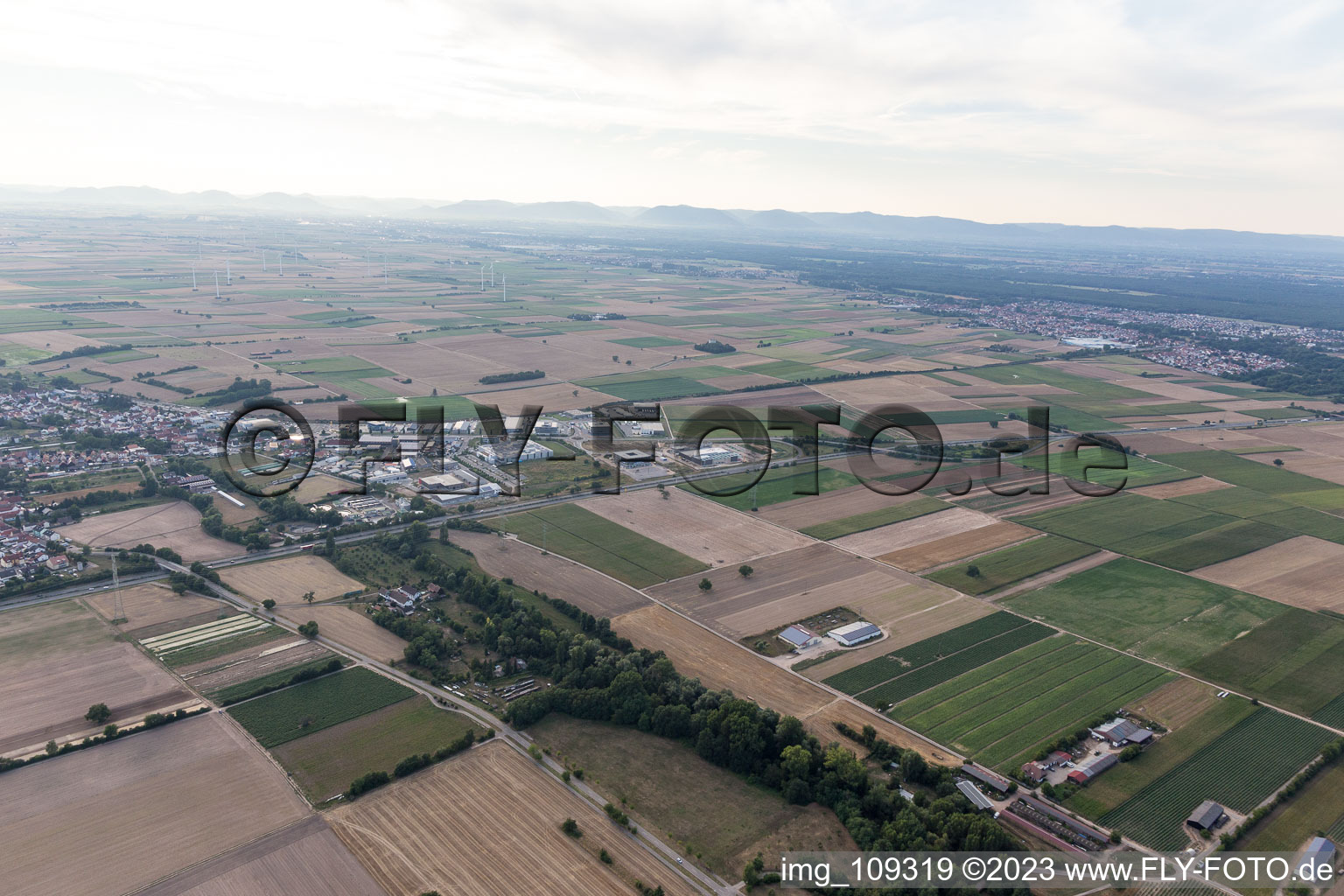 Photographie aérienne de Zone commerciale N à Rülzheim dans le département Rhénanie-Palatinat, Allemagne