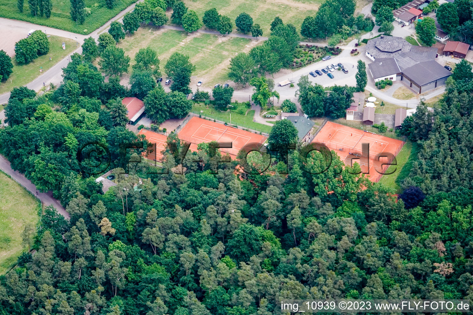 Vue aérienne de Club de tennis à Rülzheim dans le département Rhénanie-Palatinat, Allemagne