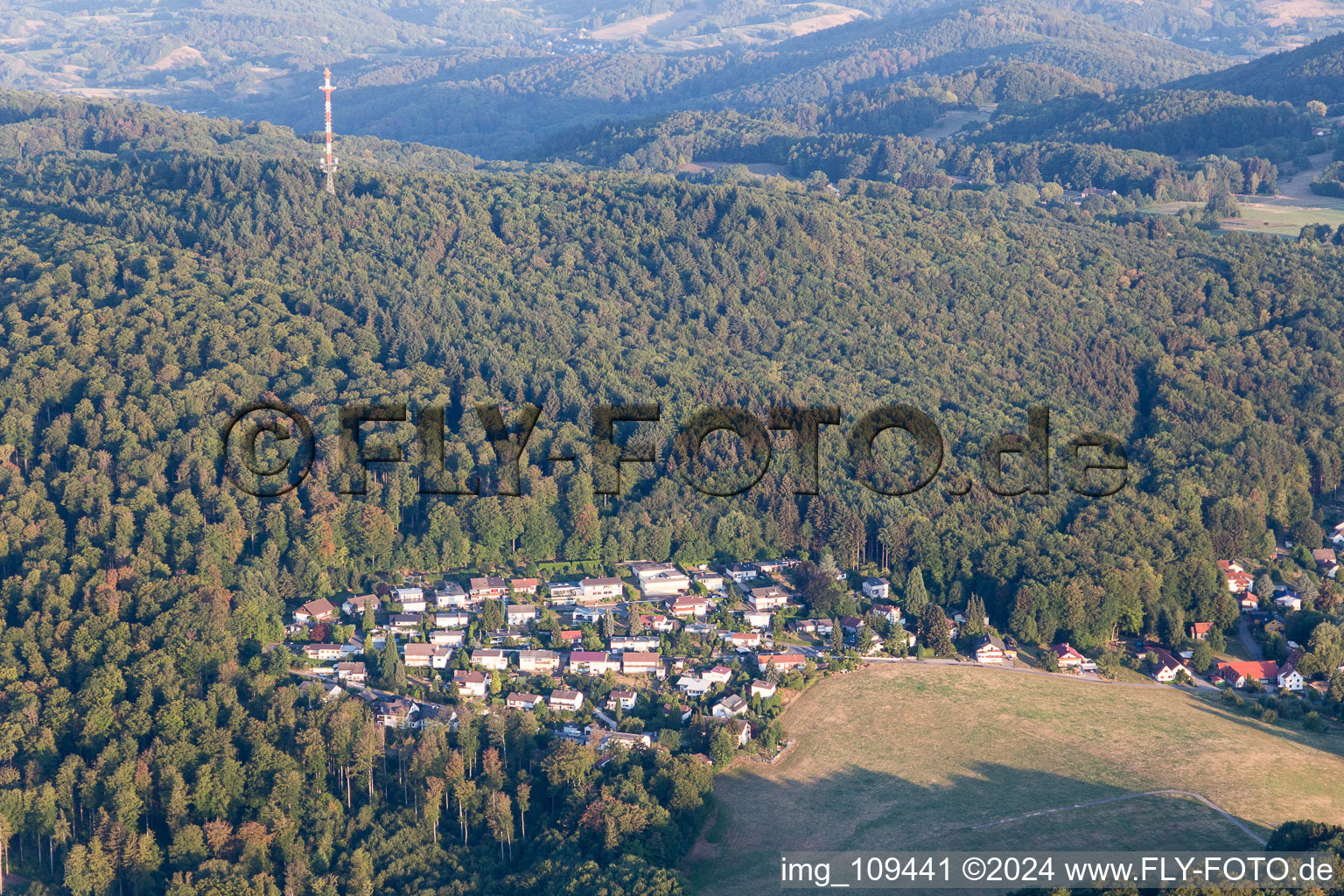 Lindenfels dans le département Hesse, Allemagne vue d'en haut