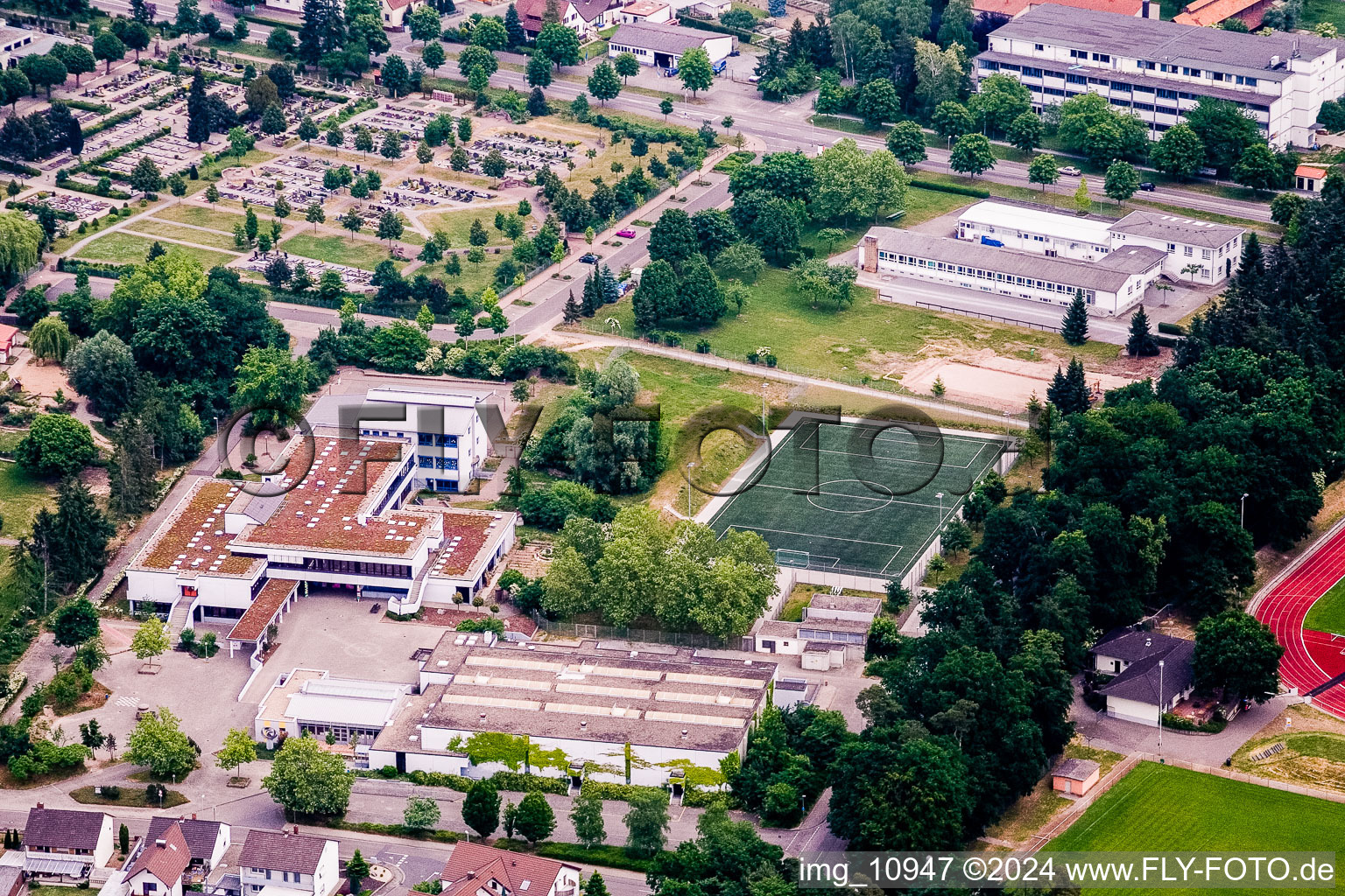 Vue aérienne de IGS Rülzheim à Rülzheim dans le département Rhénanie-Palatinat, Allemagne