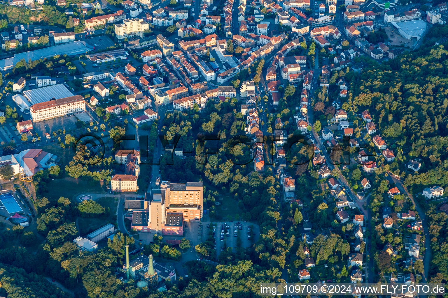 Pirmasens dans le département Rhénanie-Palatinat, Allemagne du point de vue du drone