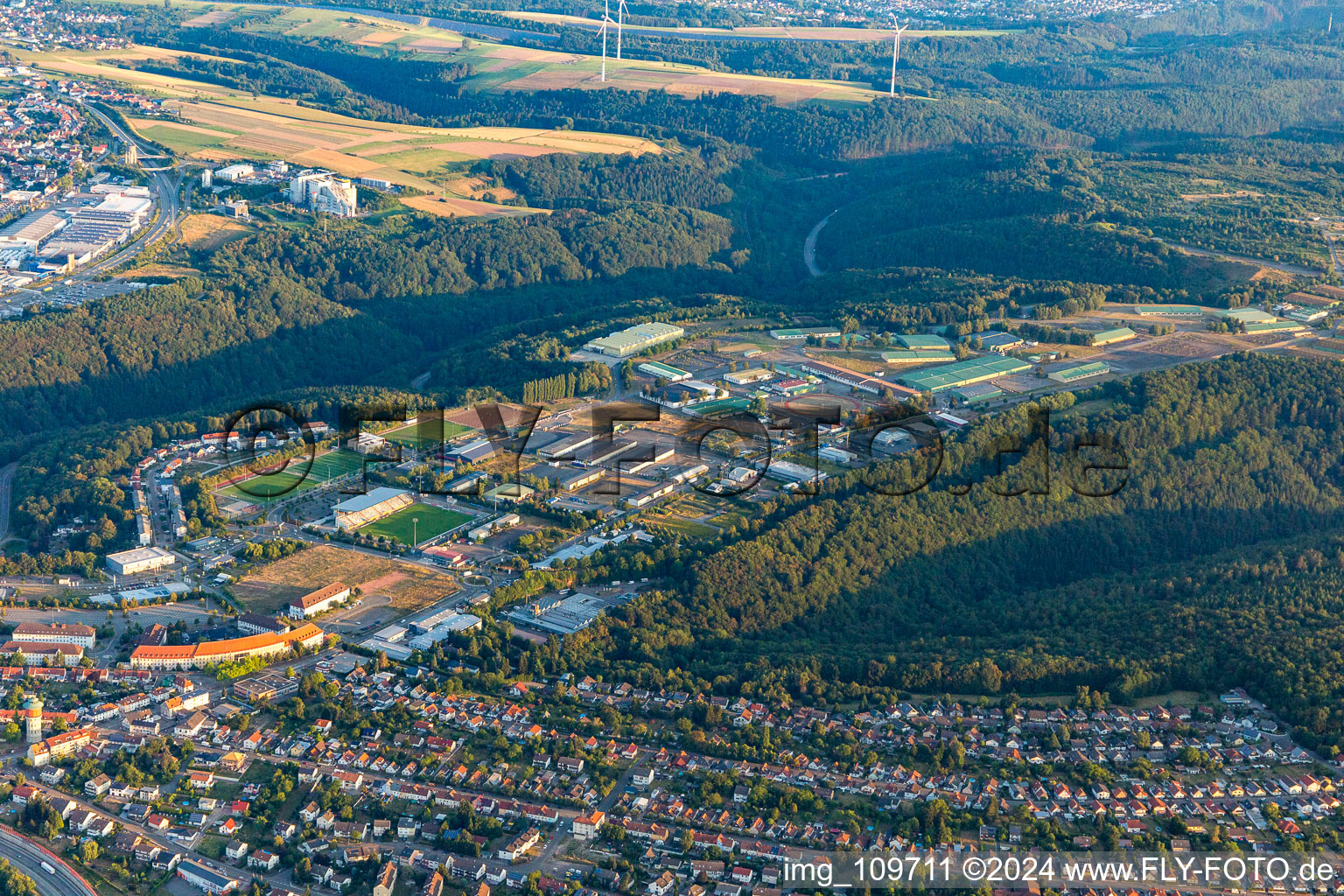 Pirmasens dans le département Rhénanie-Palatinat, Allemagne vu d'un drone