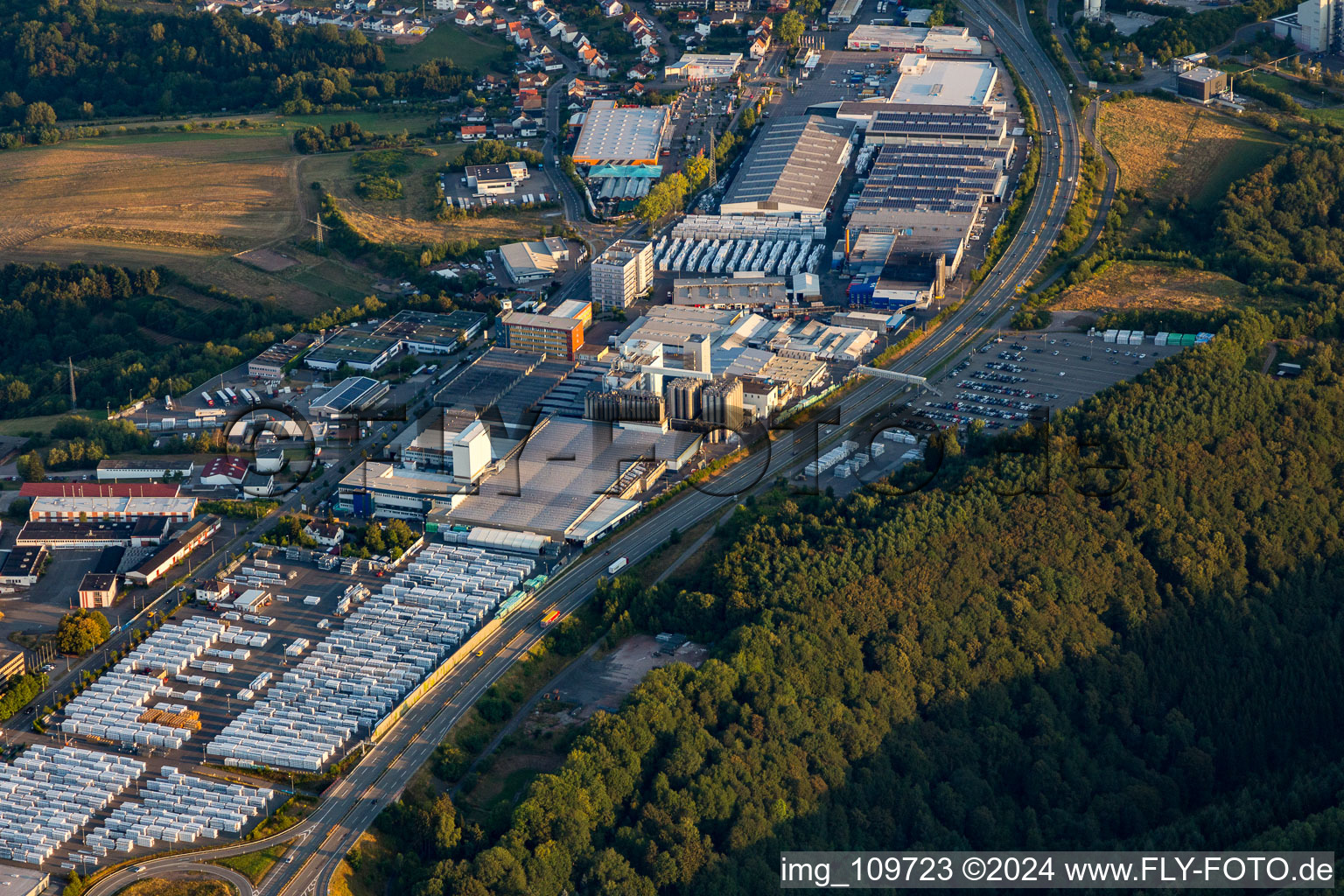 Vue aérienne de Quartier Fehrbach in Pirmasens dans le département Rhénanie-Palatinat, Allemagne