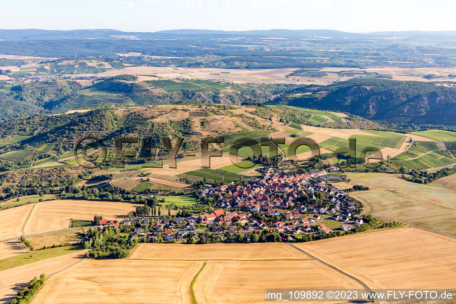Vue aérienne de Duchroth dans le département Rhénanie-Palatinat, Allemagne