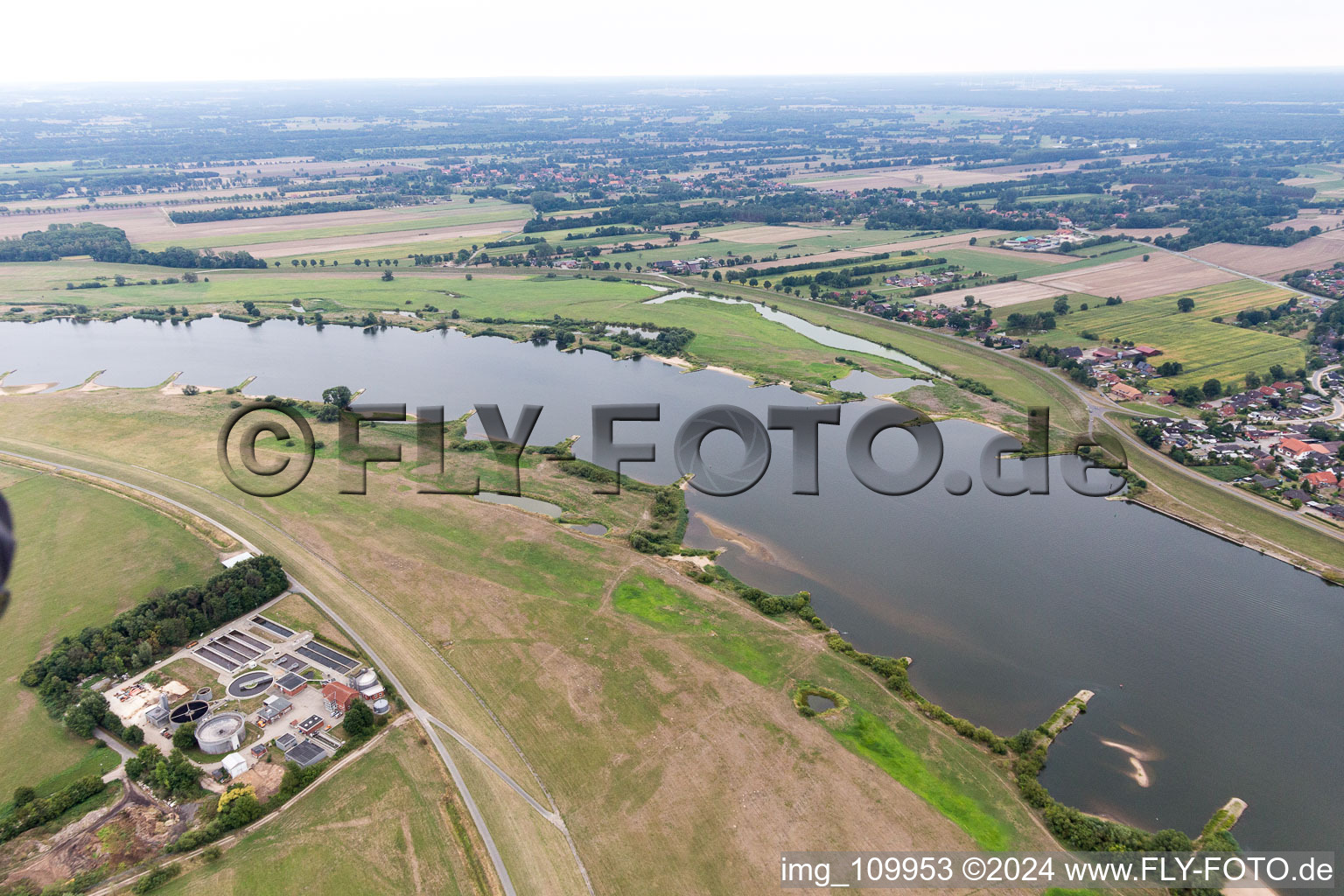 Vue aérienne de Lauenburg, contreforts de l'Elbe à Lauenburg dans le département Schleswig-Holstein, Allemagne