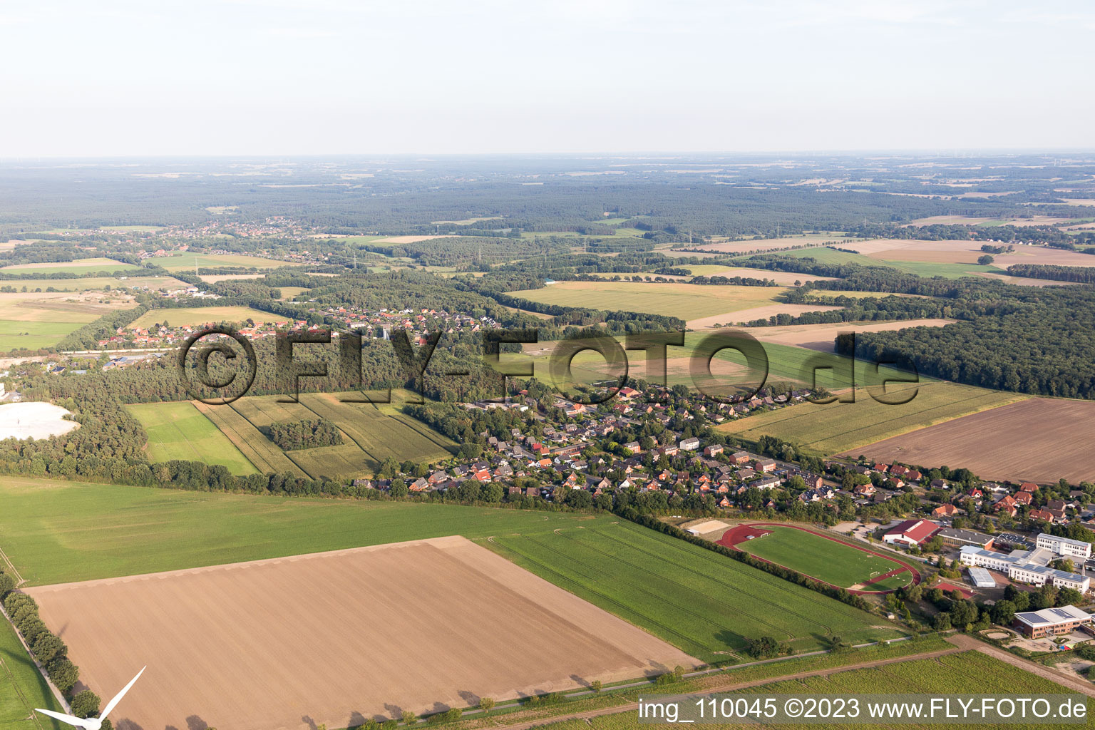 Photographie aérienne de Embsen dans le département Basse-Saxe, Allemagne