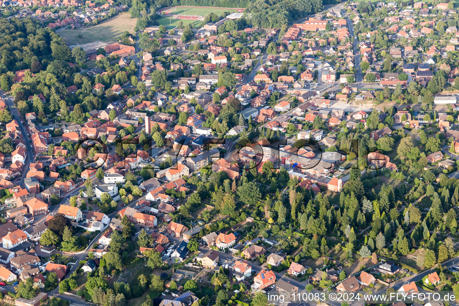 Vue aérienne de Quartier Altenebstorf in Ebstorf dans le département Basse-Saxe, Allemagne