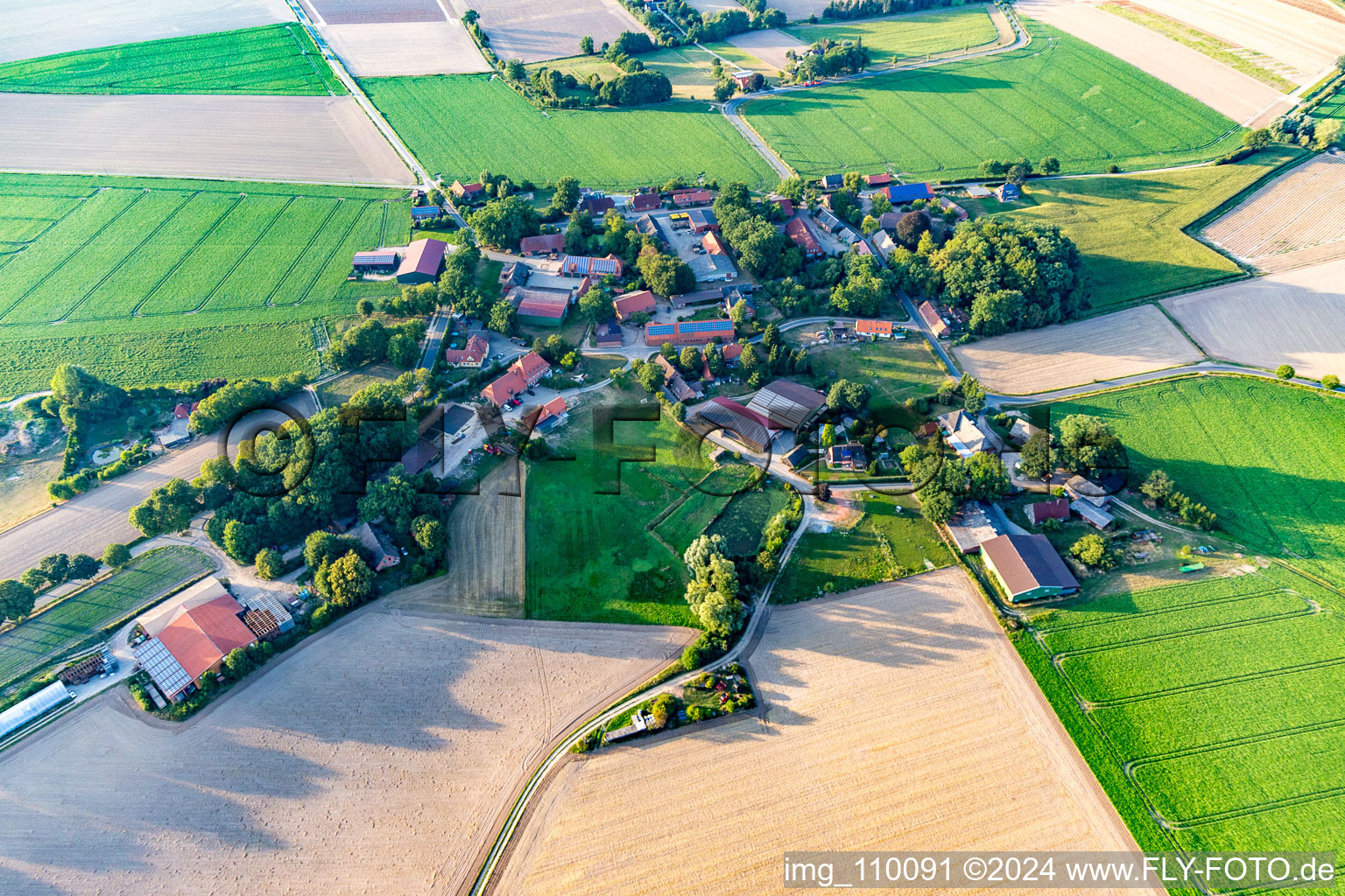 Vue aérienne de Wessenstedt dans le département Basse-Saxe, Allemagne