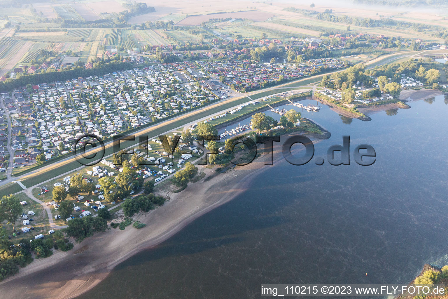 Photographie aérienne de Camping Stover Strand à Stove dans le département Basse-Saxe, Allemagne