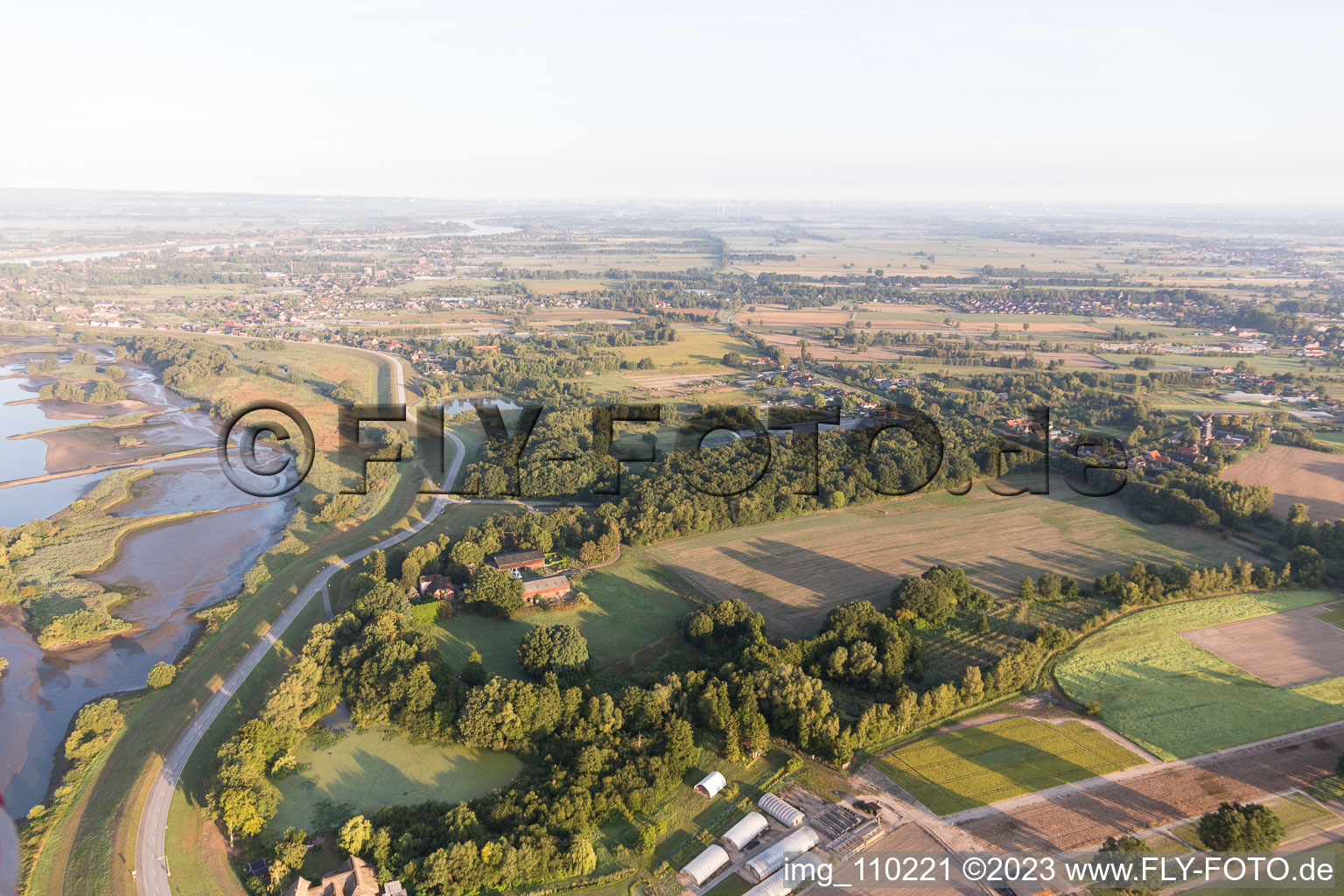 Vue aérienne de Réserve naturelle à Zollenspieker dans le département Hambourg, Allemagne