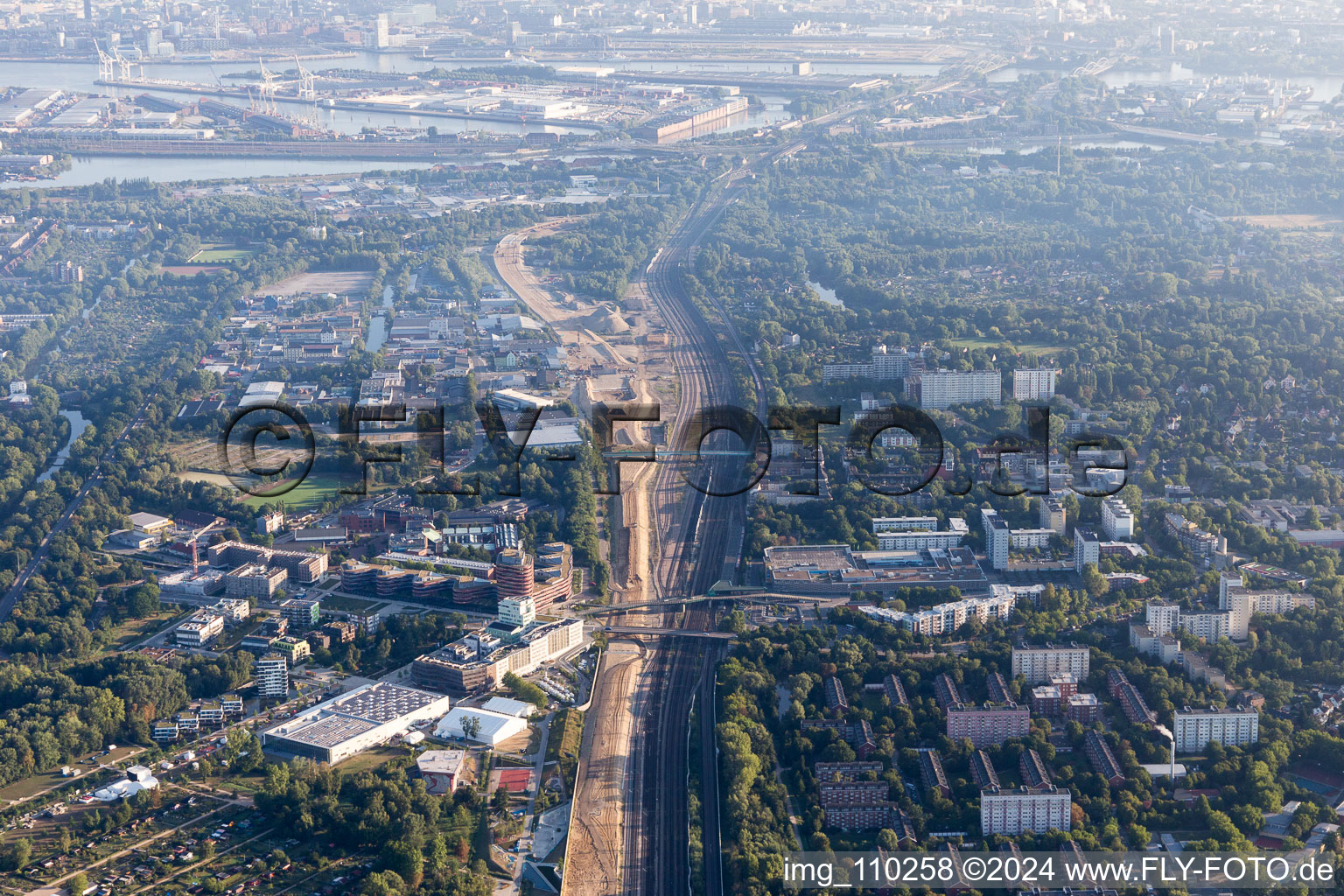 Photographie aérienne de Quartier Wilhelmsburg in Hamburg dans le département Hambourg, Allemagne