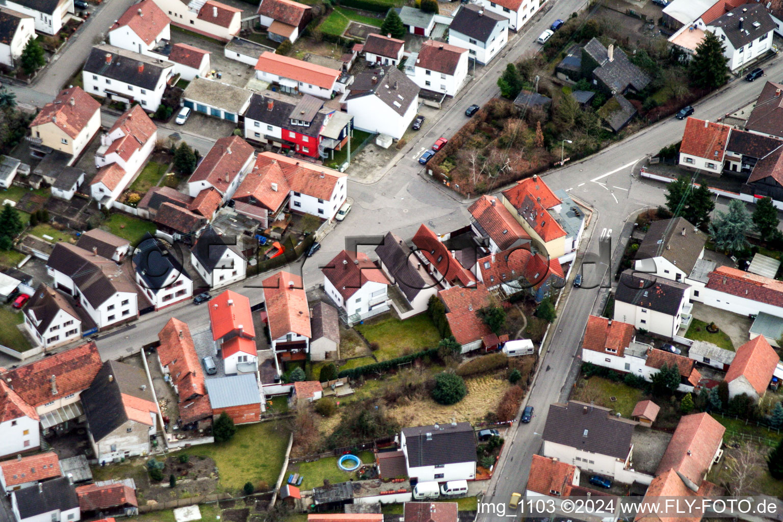 Vue aérienne de En périphérie, Raiffeisenstr à Hagenbach dans le département Rhénanie-Palatinat, Allemagne