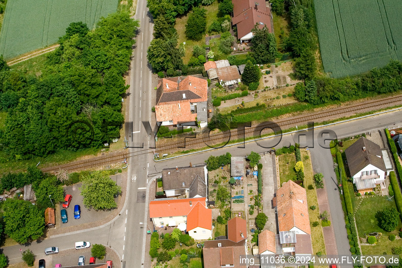 Vue d'oiseau de Barbelroth dans le département Rhénanie-Palatinat, Allemagne