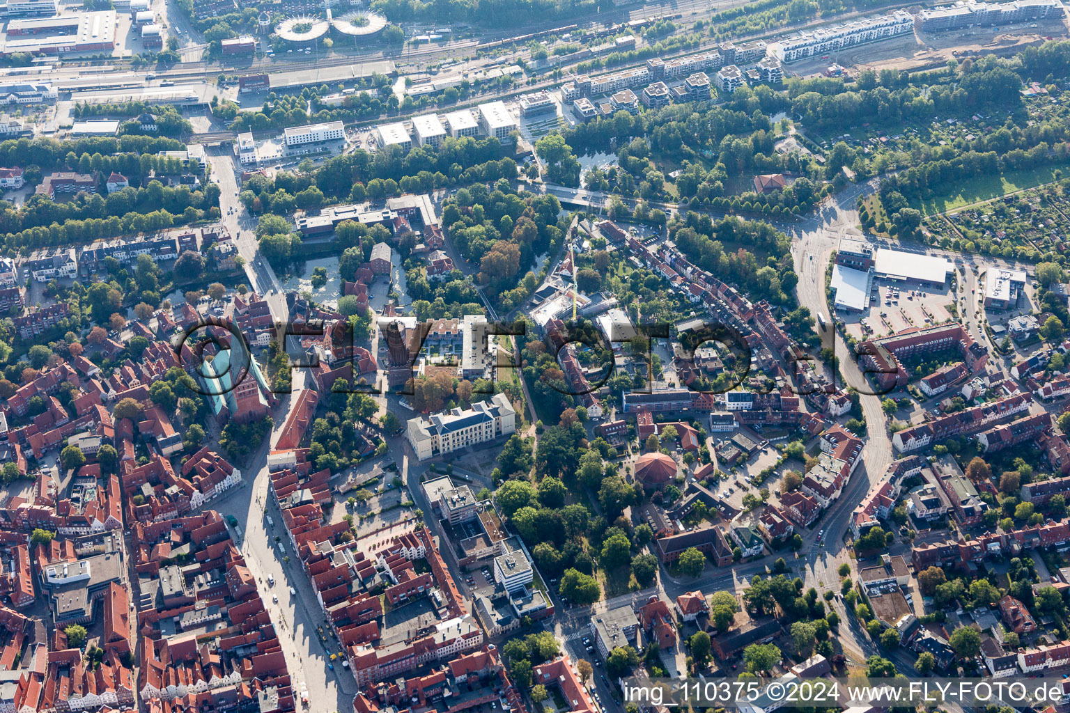 Lüneburg dans le département Basse-Saxe, Allemagne hors des airs