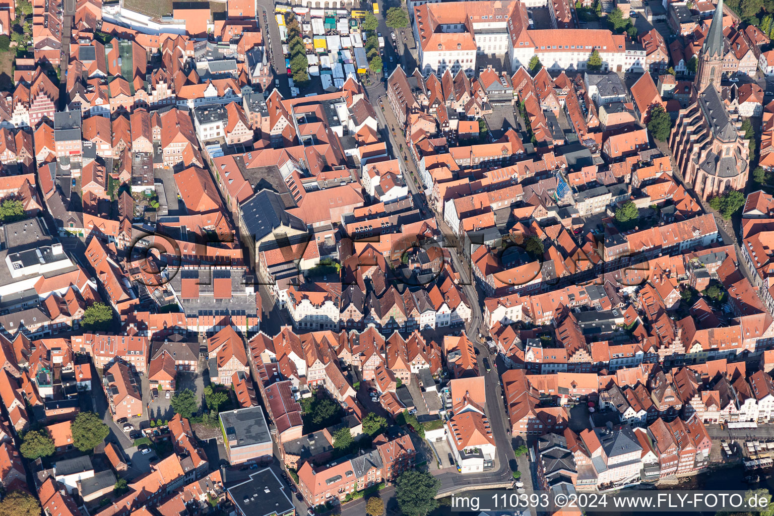 Vue d'oiseau de Lüneburg dans le département Basse-Saxe, Allemagne