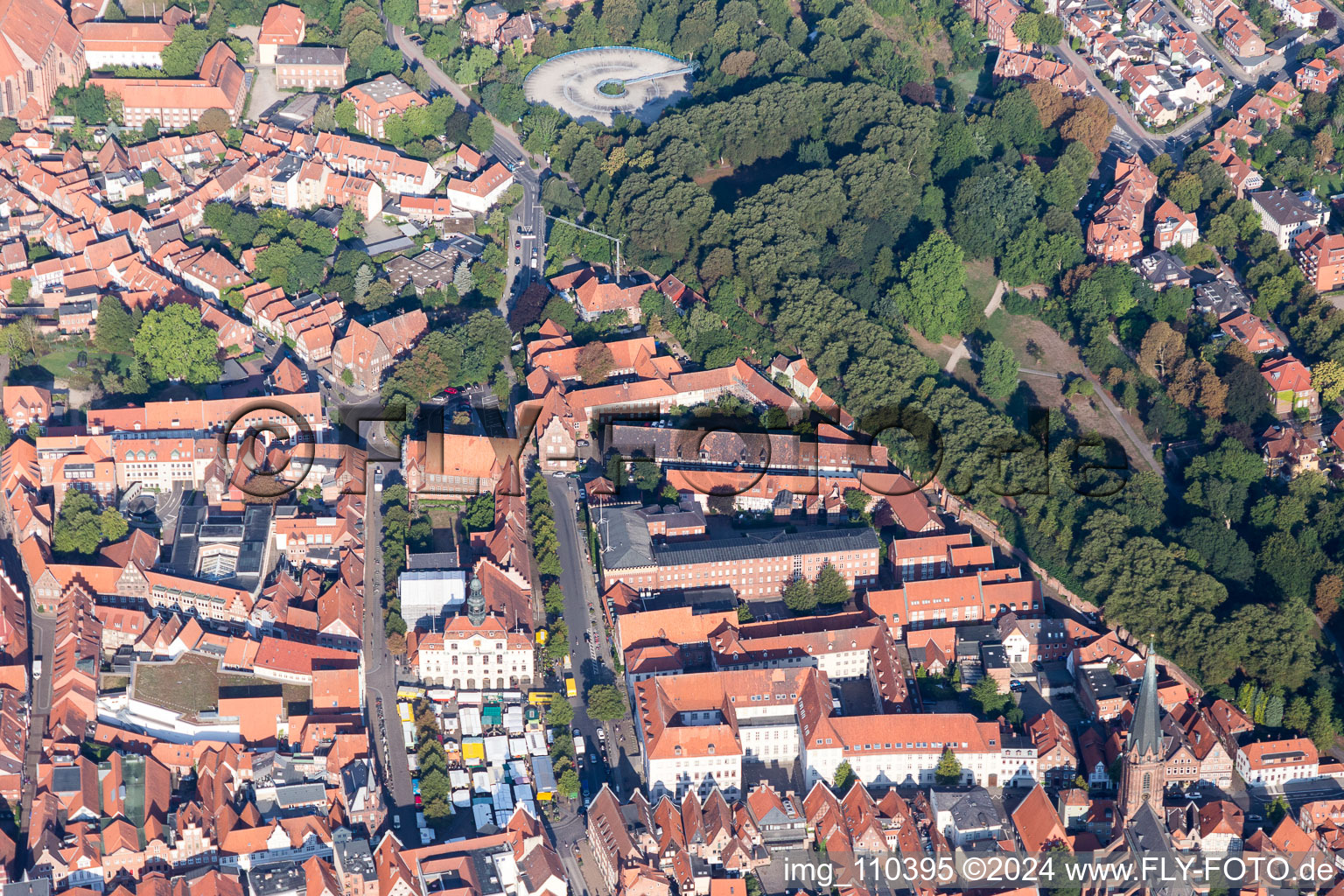 Lüneburg dans le département Basse-Saxe, Allemagne vue du ciel