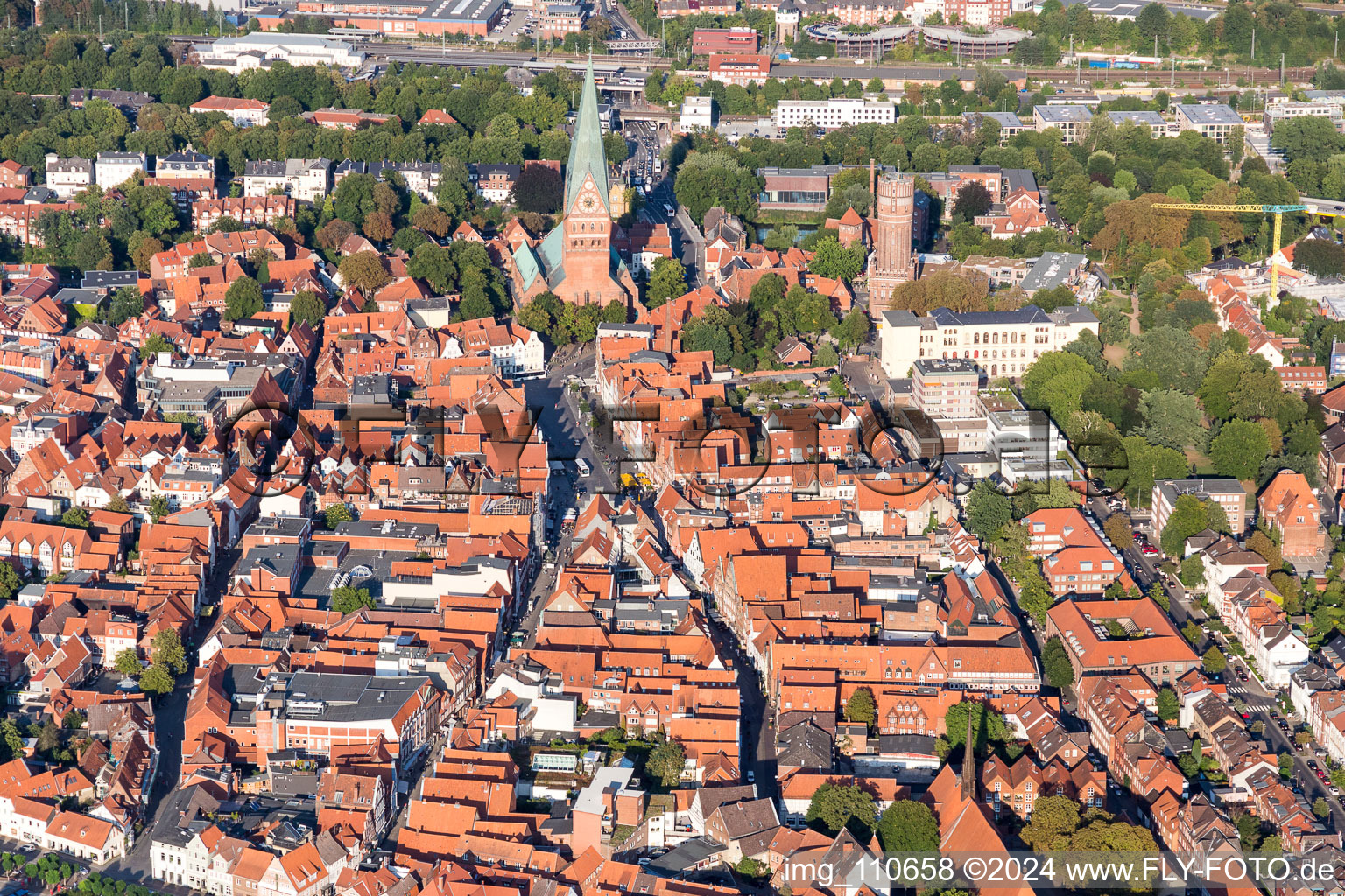 Vue aérienne de Église Saint-Jean à Lüneburg dans le département Basse-Saxe, Allemagne
