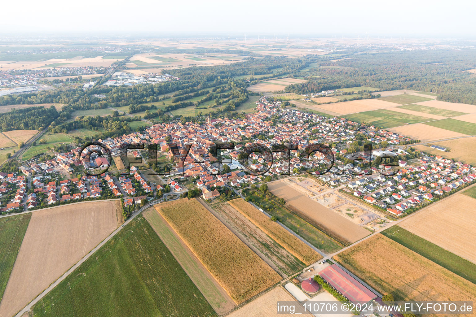 Vue aérienne de Agrandissement de la nouvelle zone de développement Brotäcker à Steinweiler dans le département Rhénanie-Palatinat, Allemagne