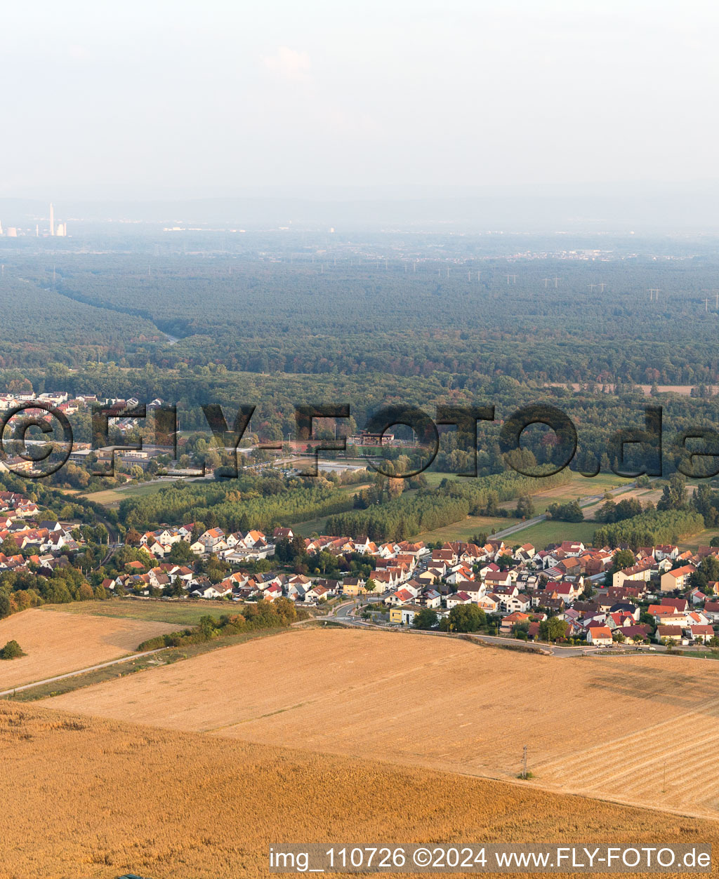 Kandel dans le département Rhénanie-Palatinat, Allemagne vue du ciel