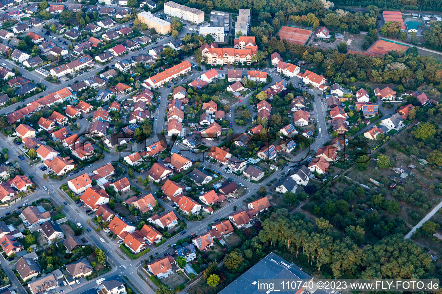 Vue oblique de Jockgrim dans le département Rhénanie-Palatinat, Allemagne