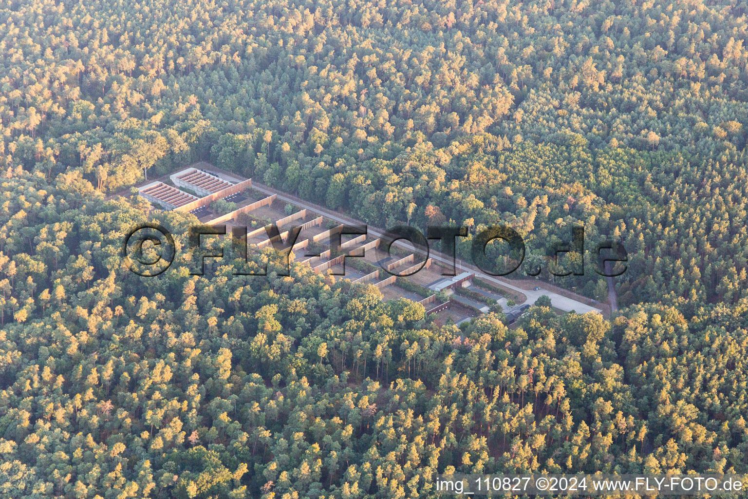 Germersheim dans le département Rhénanie-Palatinat, Allemagne vue d'en haut