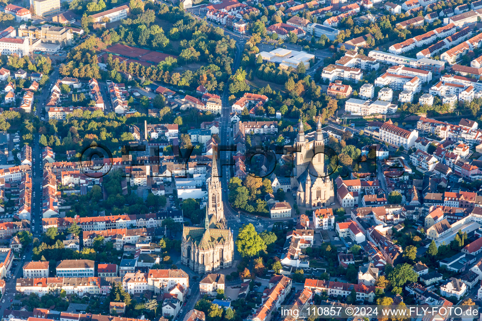 Speyer dans le département Rhénanie-Palatinat, Allemagne vu d'un drone